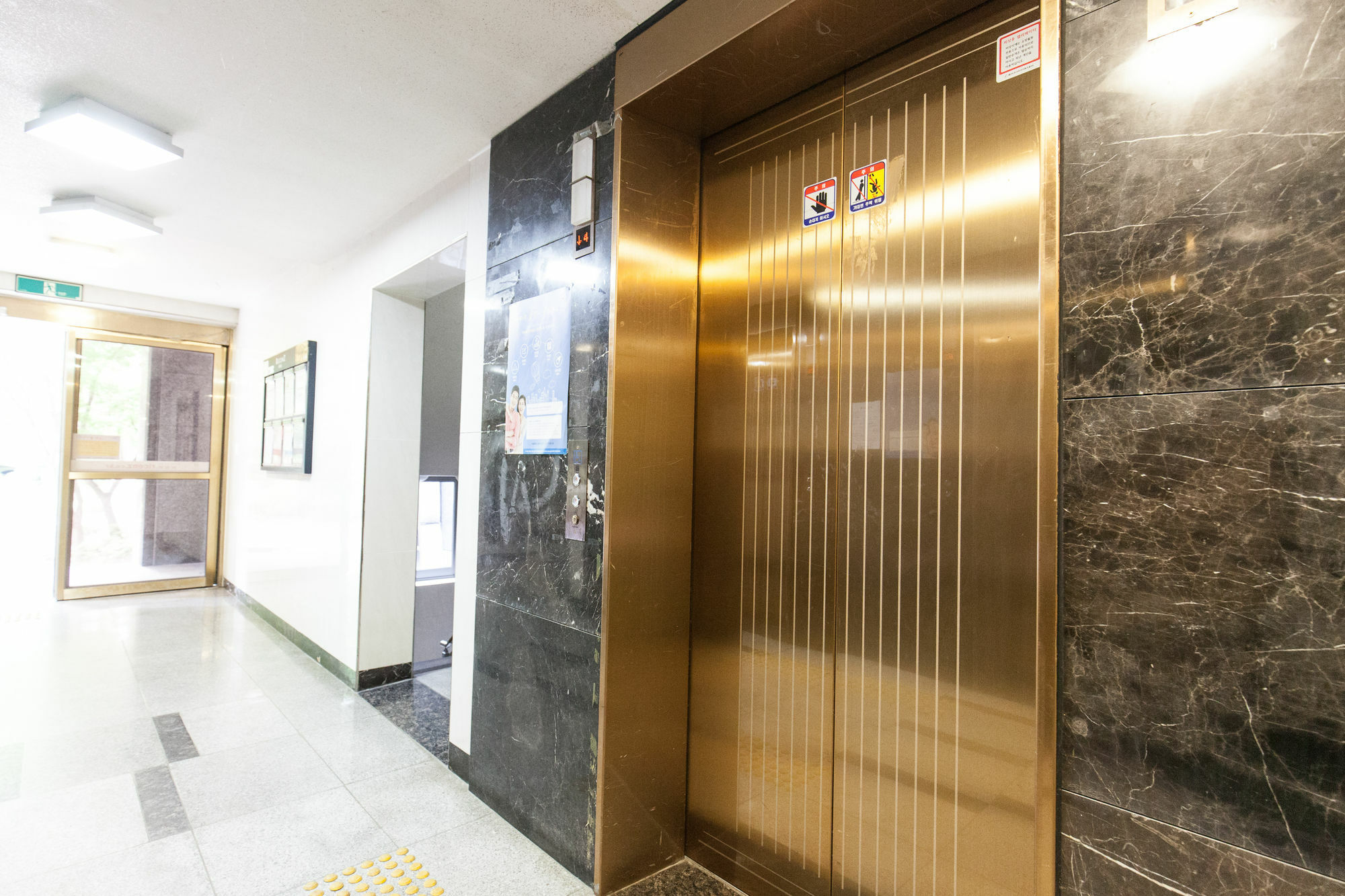 Ricenz Condominium Tower Seoul Bagian luar foto
